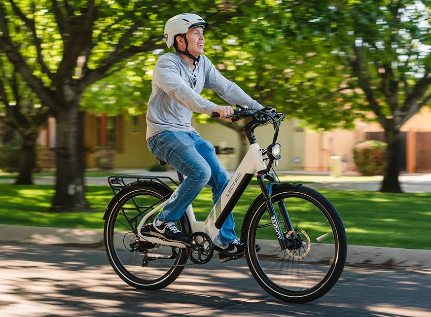 lectric xpress road-oriented ebike